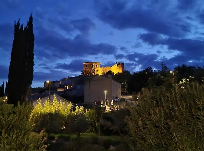 Lit Double. * Greoux-les-Bains